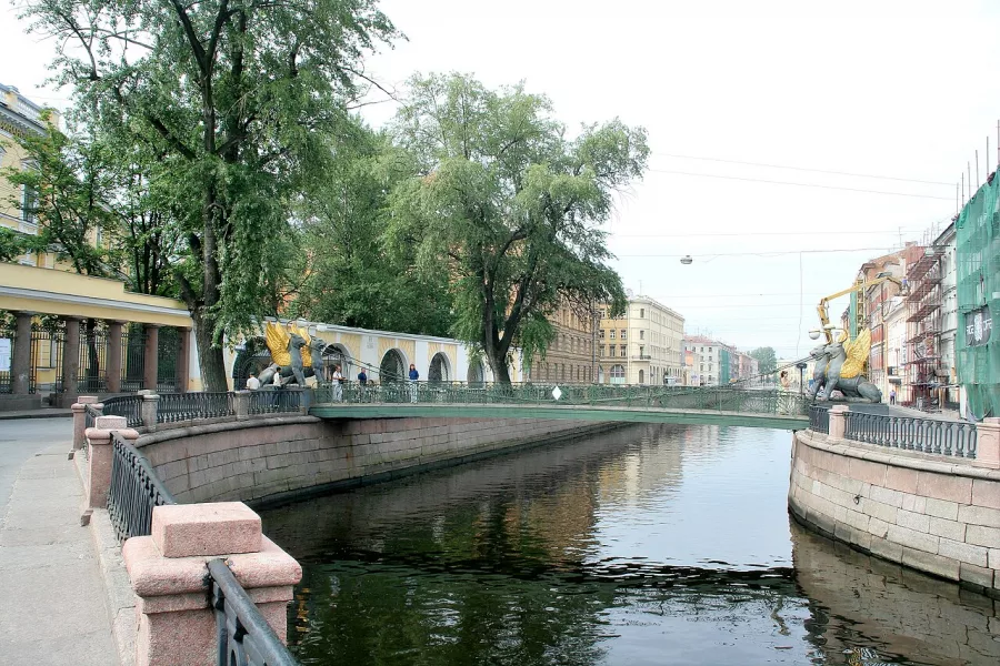 Банковский мост