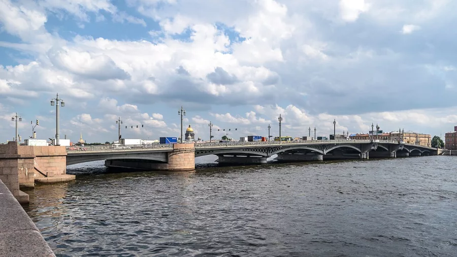 Благовещенский мост