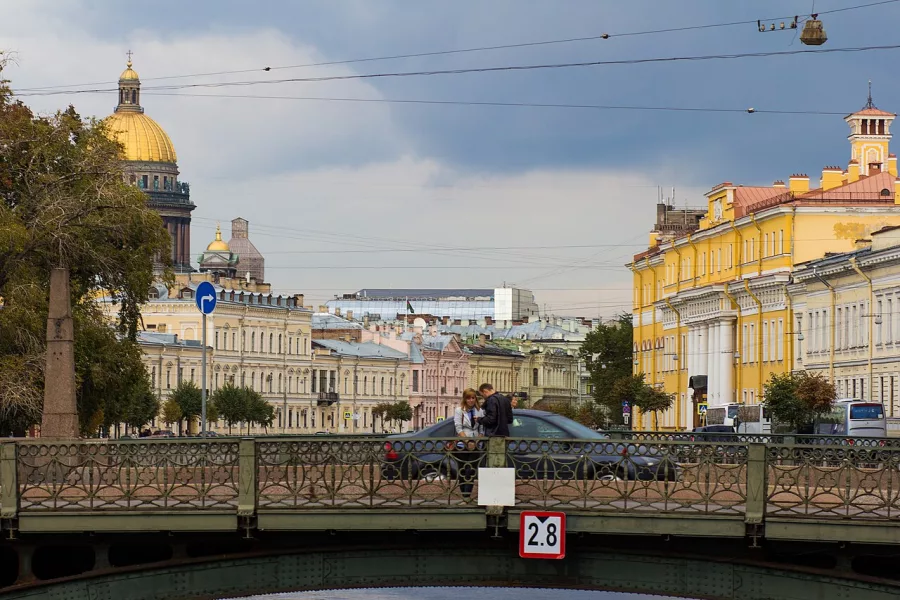 Поцелуев мост